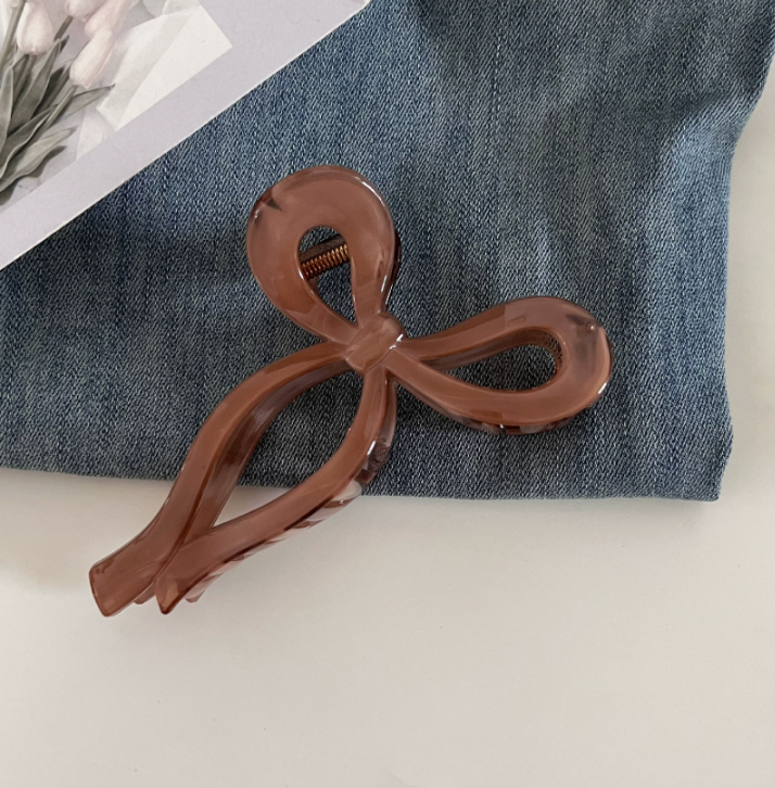 Jelly Bow Claw Clip in Rust